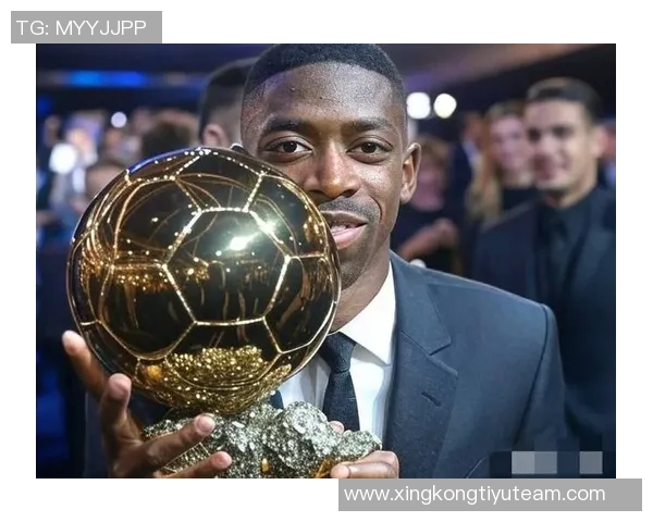 登贝莱荣获家乡城市奖章市长亲自颁发庆祝新科金球奖得主